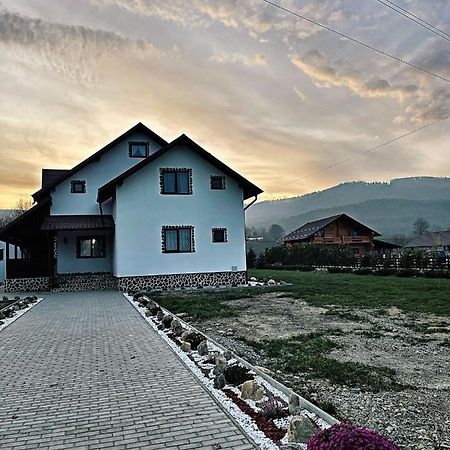 Willa Casa Din Podirei Capu Cîmpului Zewnętrze zdjęcie
